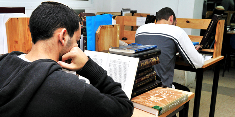men study torah